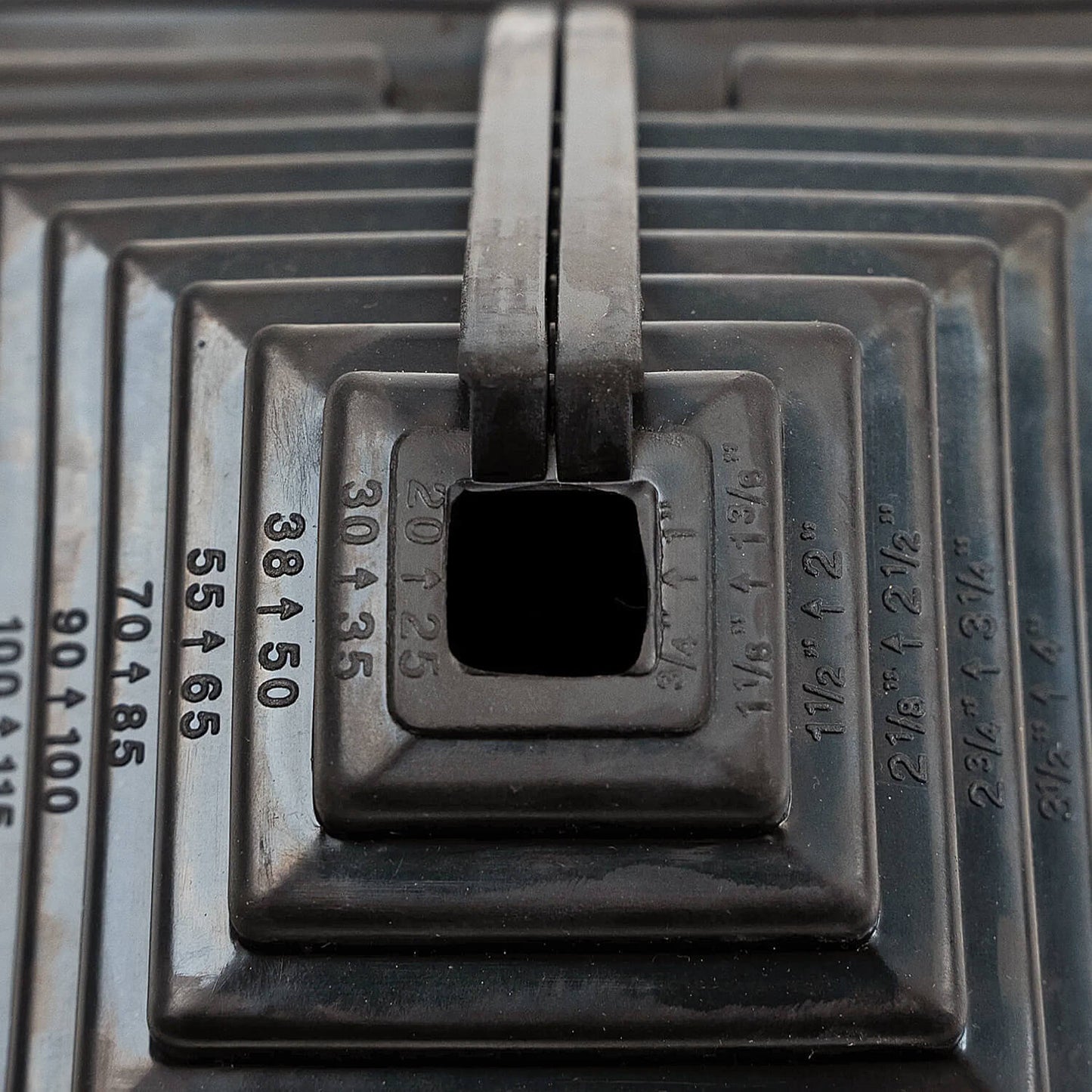 DCS103BC Black Square Pipe, Square Base Combo Pipe Flashing