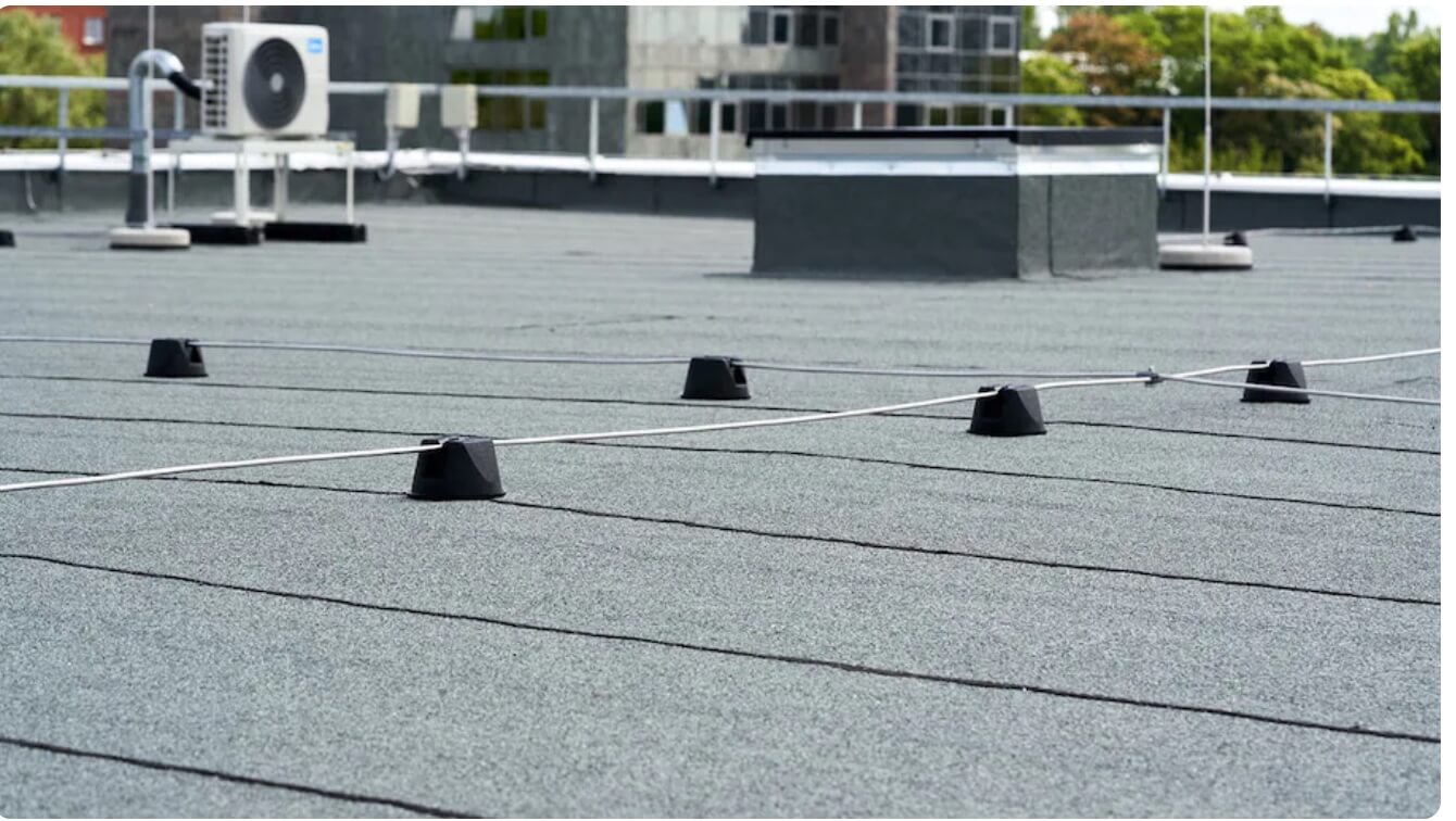 BLACK EPDM Flat Seal for Flat and Low pitch Roofs with Single Ply or Bitumen Coverings FS25-175BU